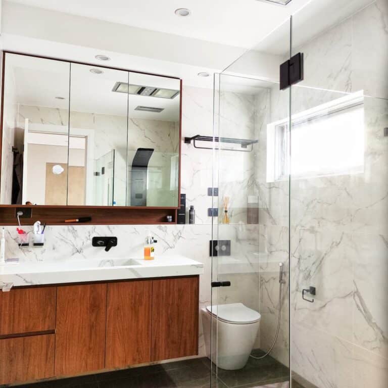Rising Construction bathroom