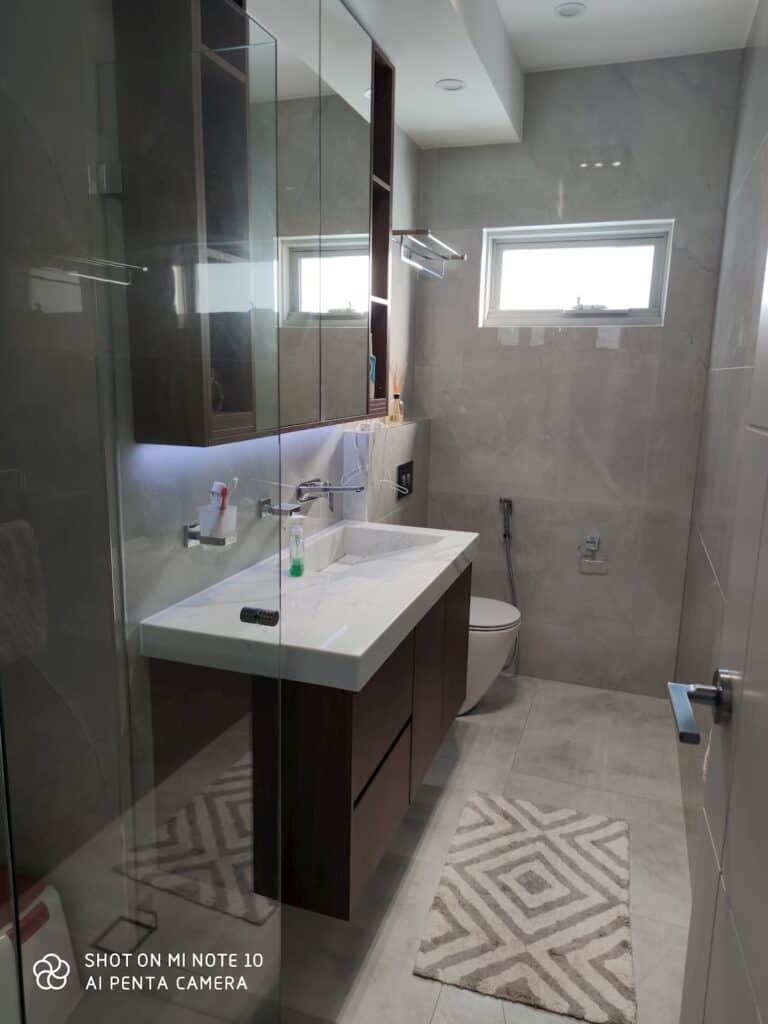 Rising Construction bathroom