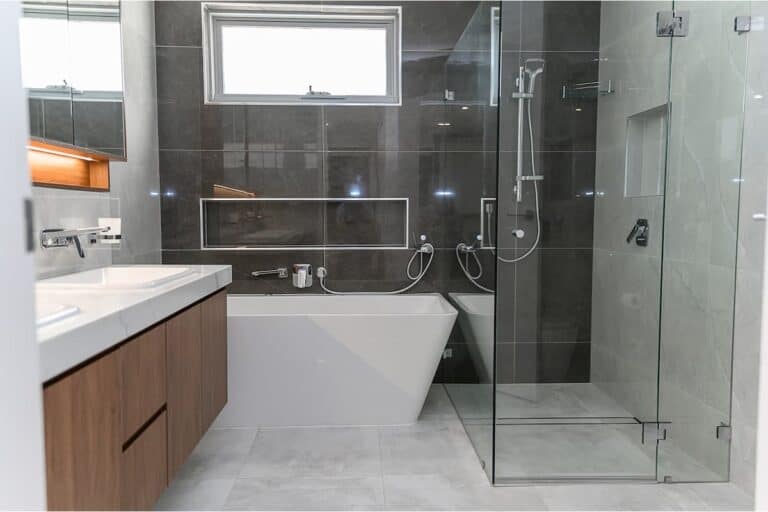 Rising Construction bathroom
