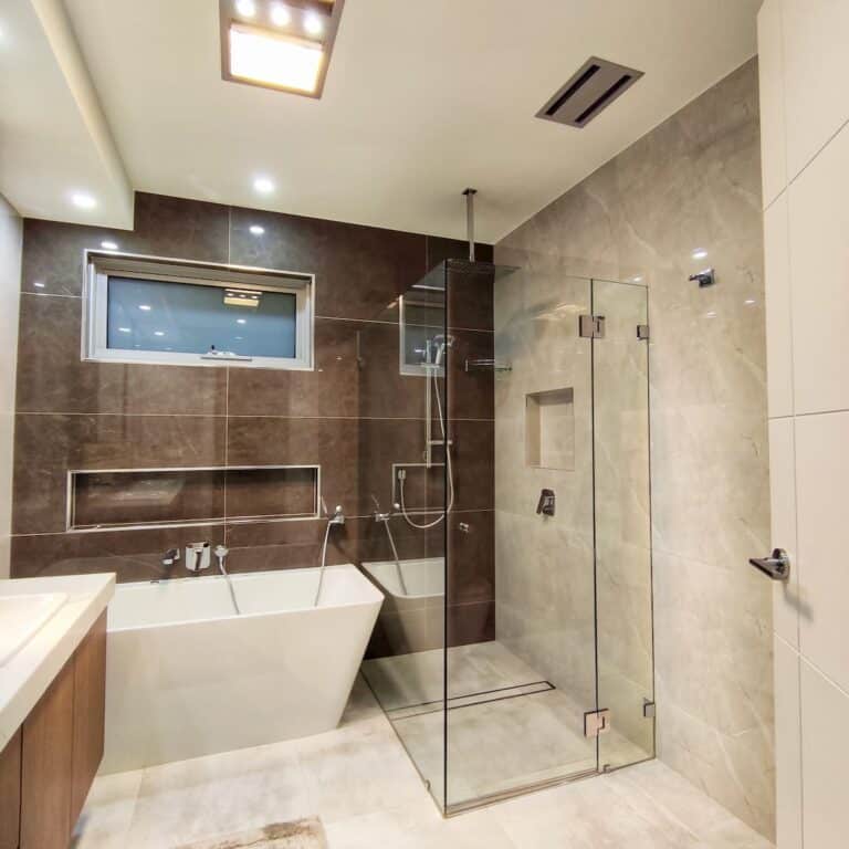 Rising Construction bathroom